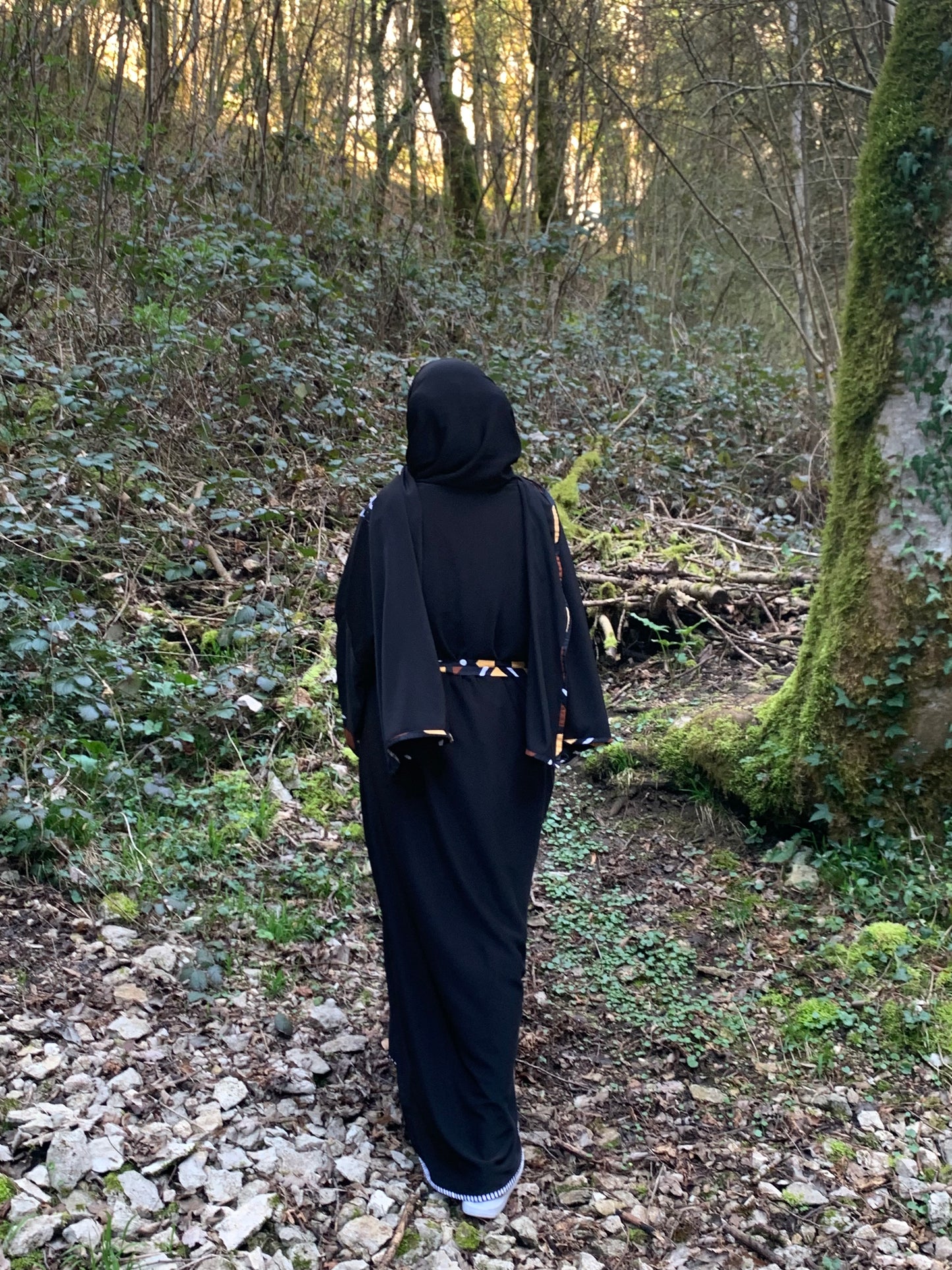 Abaya Kadi